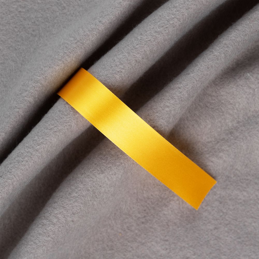 картинка Лента сатиновая Satin 20 S, желтая, 40 см от магазина Одежда+