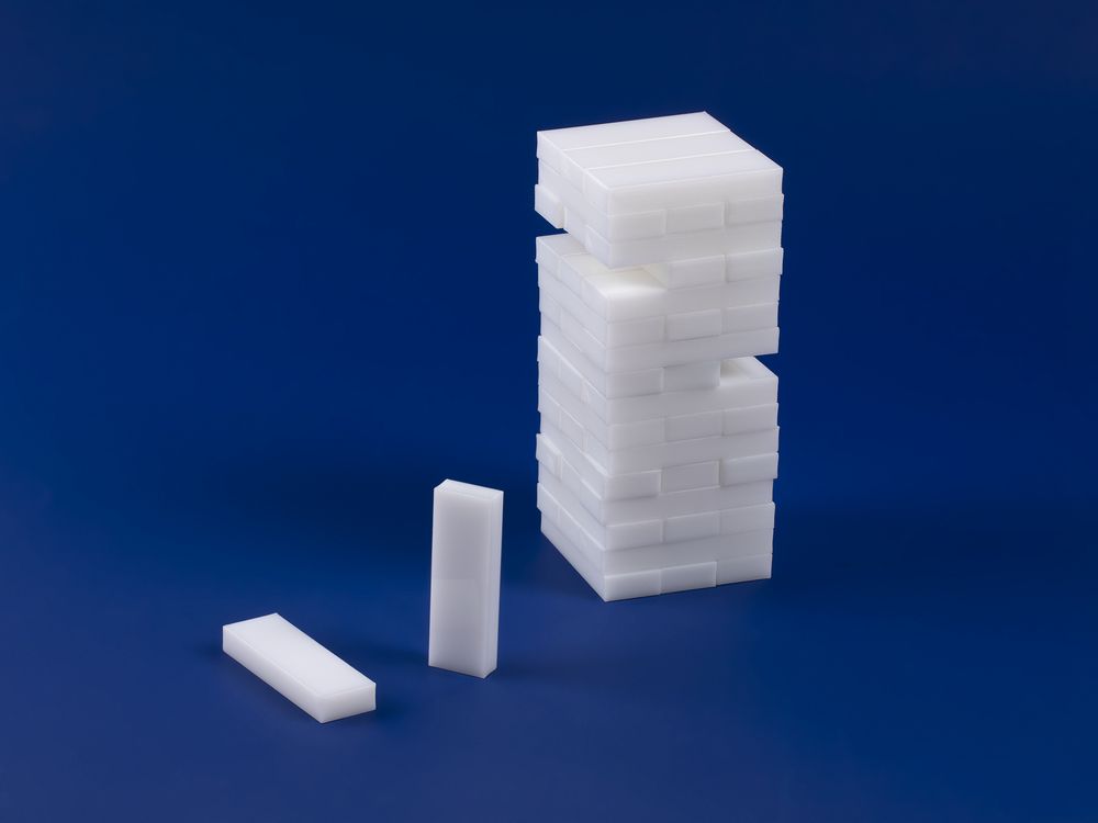 картинка Игра Acrylic Tower, белая от магазина Одежда+