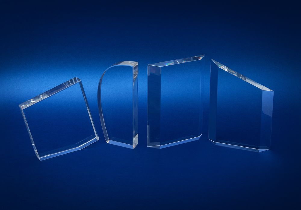 картинка Награда «Точка опоры» от магазина Одежда+