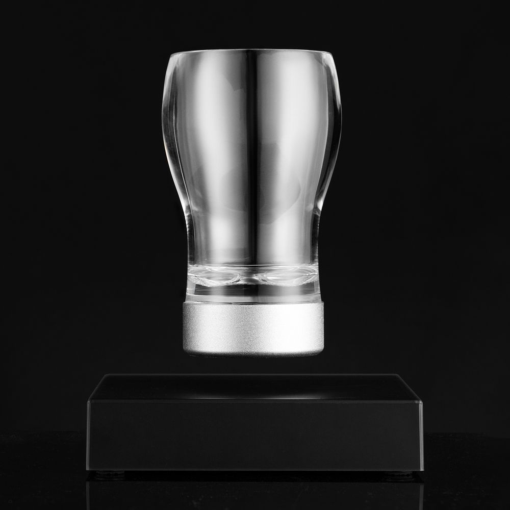 картинка Левитирующий стакан Leviglass от магазина Одежда+